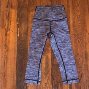 Lululemon cropped leggings